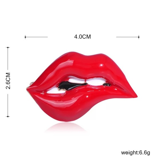 VQ Red Lips Brooch - Picture 5 of 6